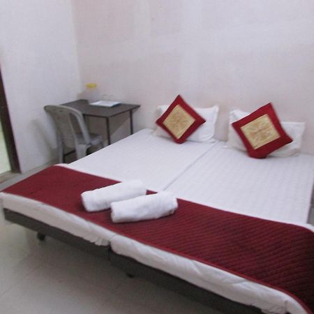 Ashish Guest House, Goverdhan Vilas Udaipur Ngoại thất bức ảnh