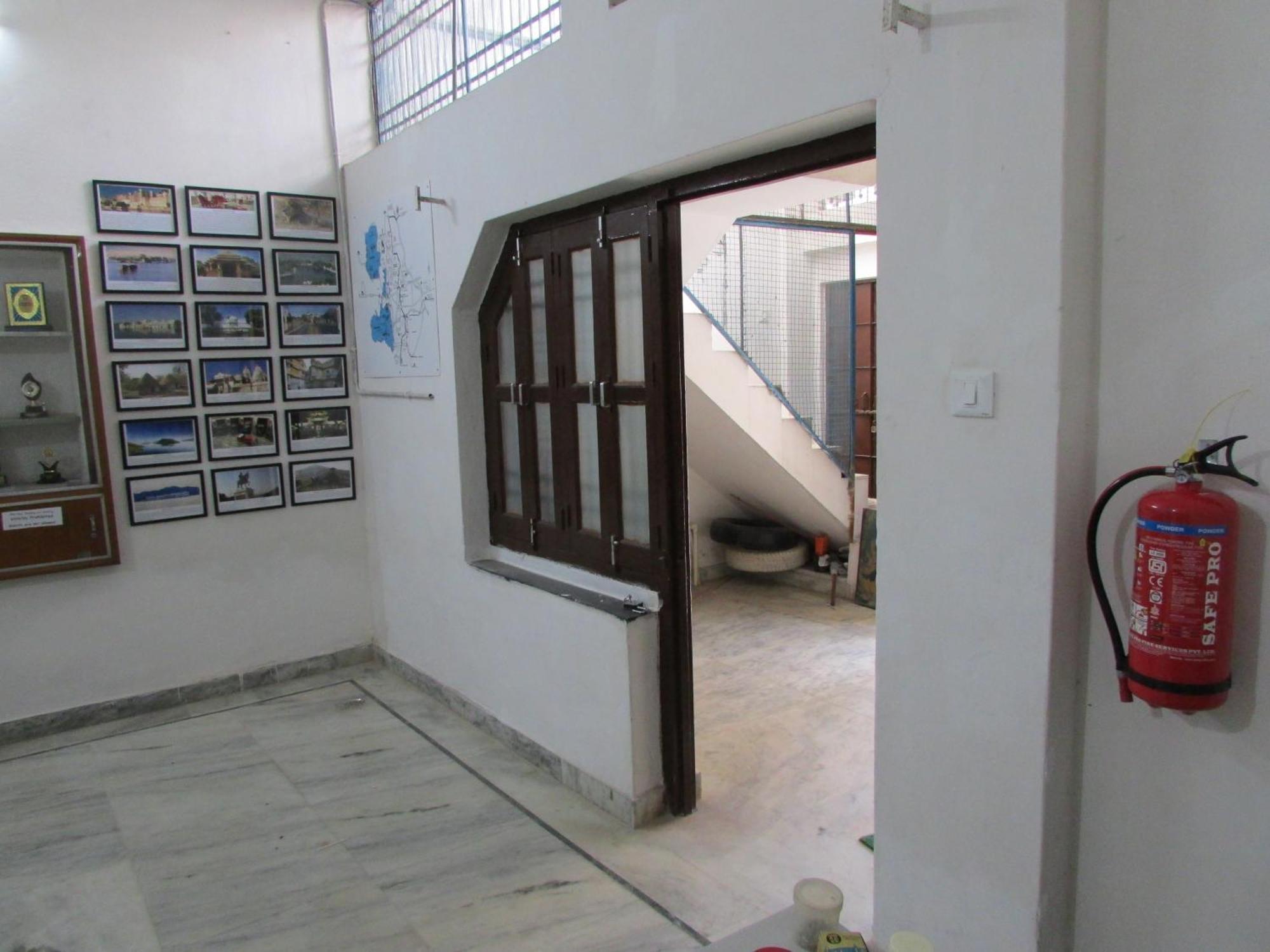 Ashish Guest House, Goverdhan Vilas Udaipur Ngoại thất bức ảnh