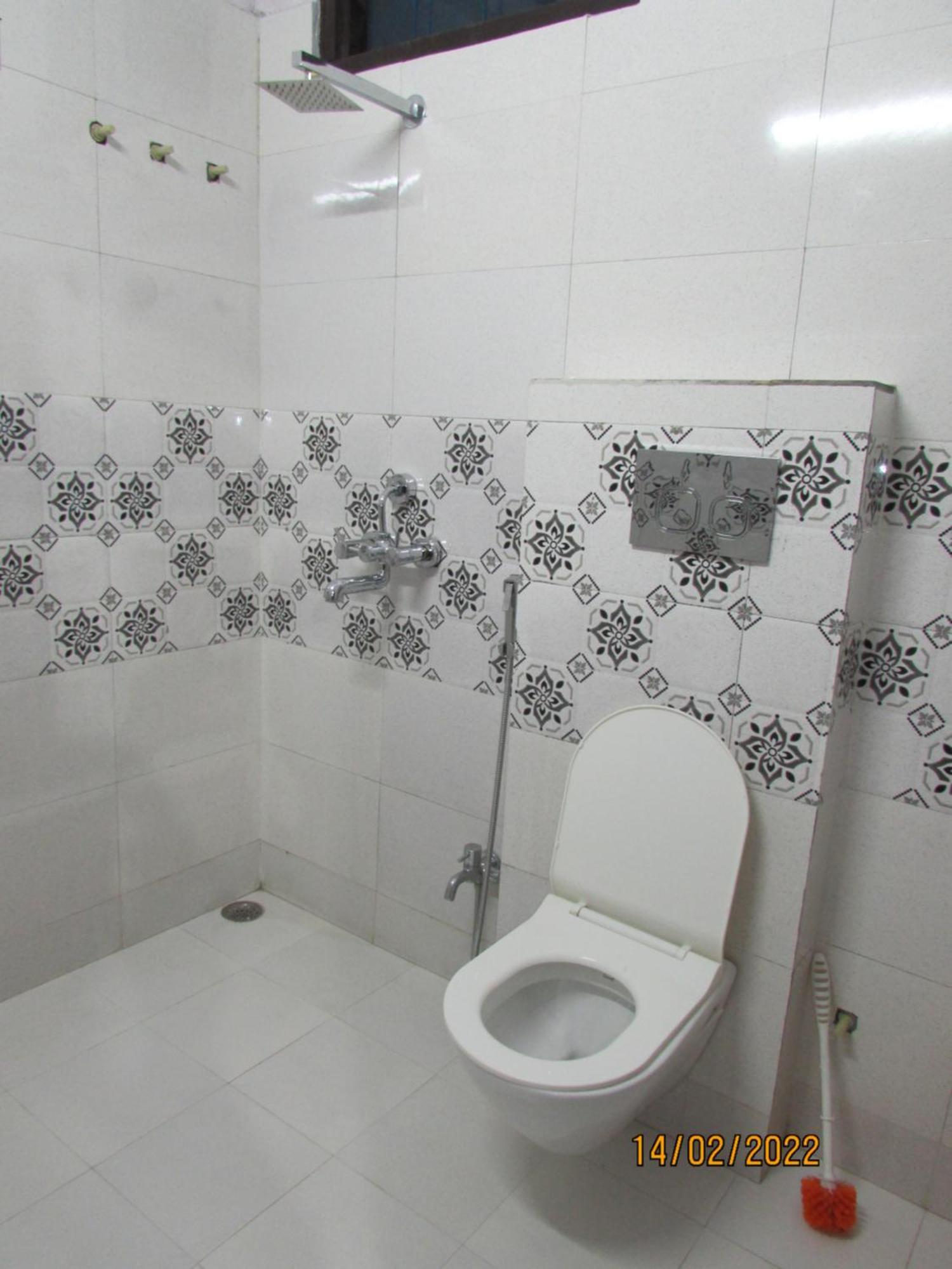 Ashish Guest House, Goverdhan Vilas Udaipur Ngoại thất bức ảnh