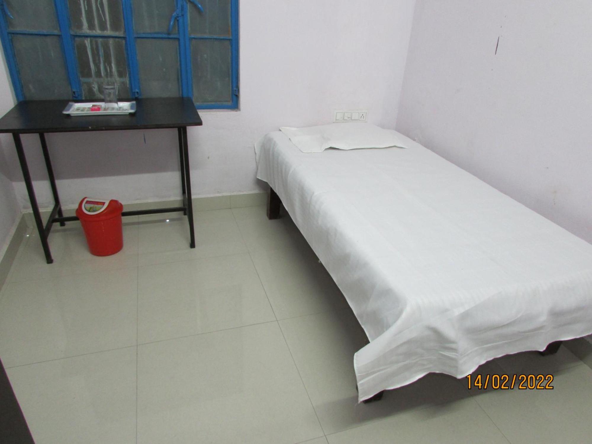 Ashish Guest House, Goverdhan Vilas Udaipur Ngoại thất bức ảnh